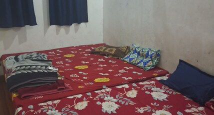 Mathura Vrindavan Gokul dham Room Type - Family Room 6