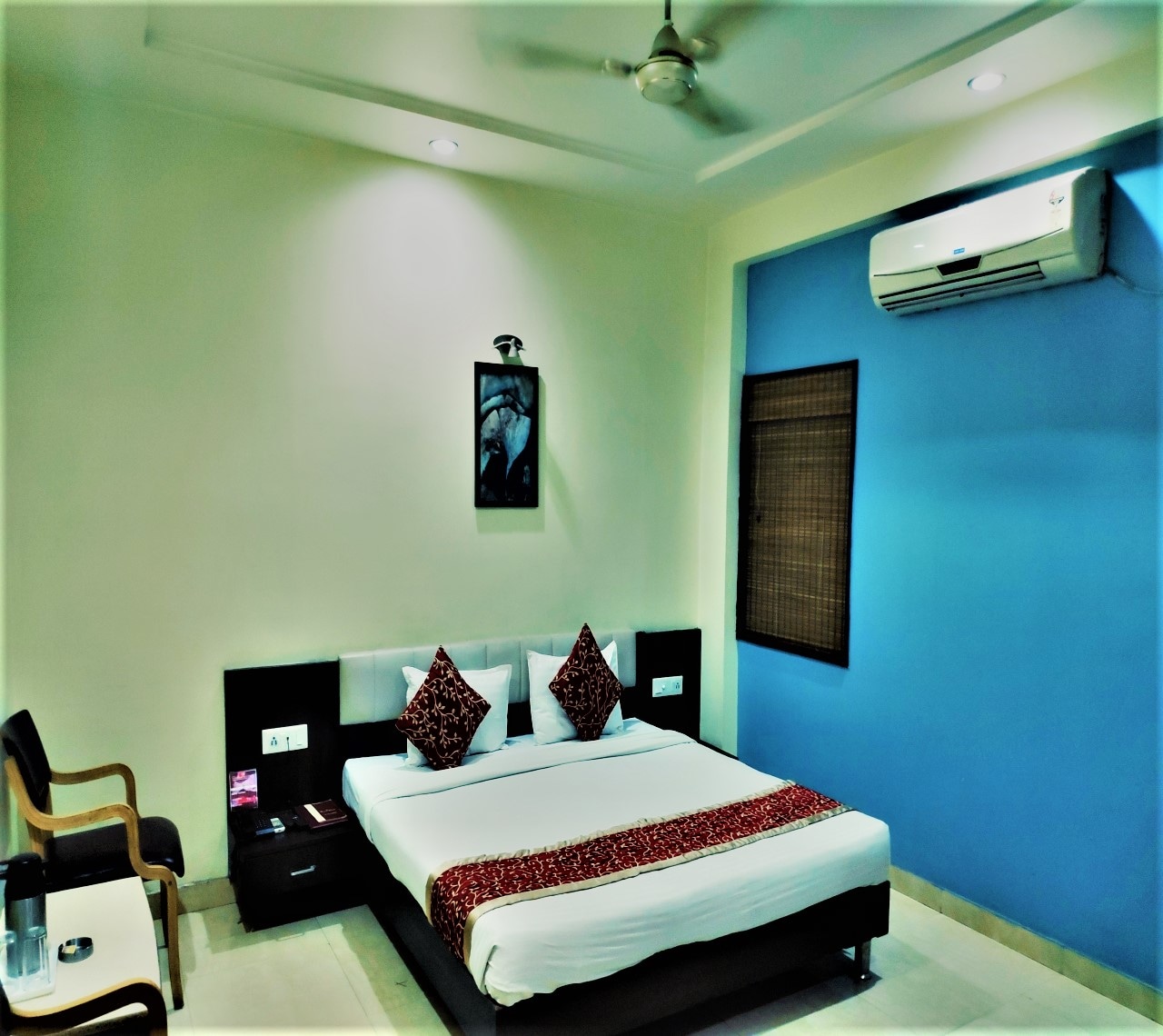 Hotel Vishram Regency - Tap to explore photos