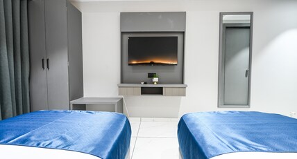 Hotel Sun lorem, Ahmedabad Room Type - Deluxe Twin