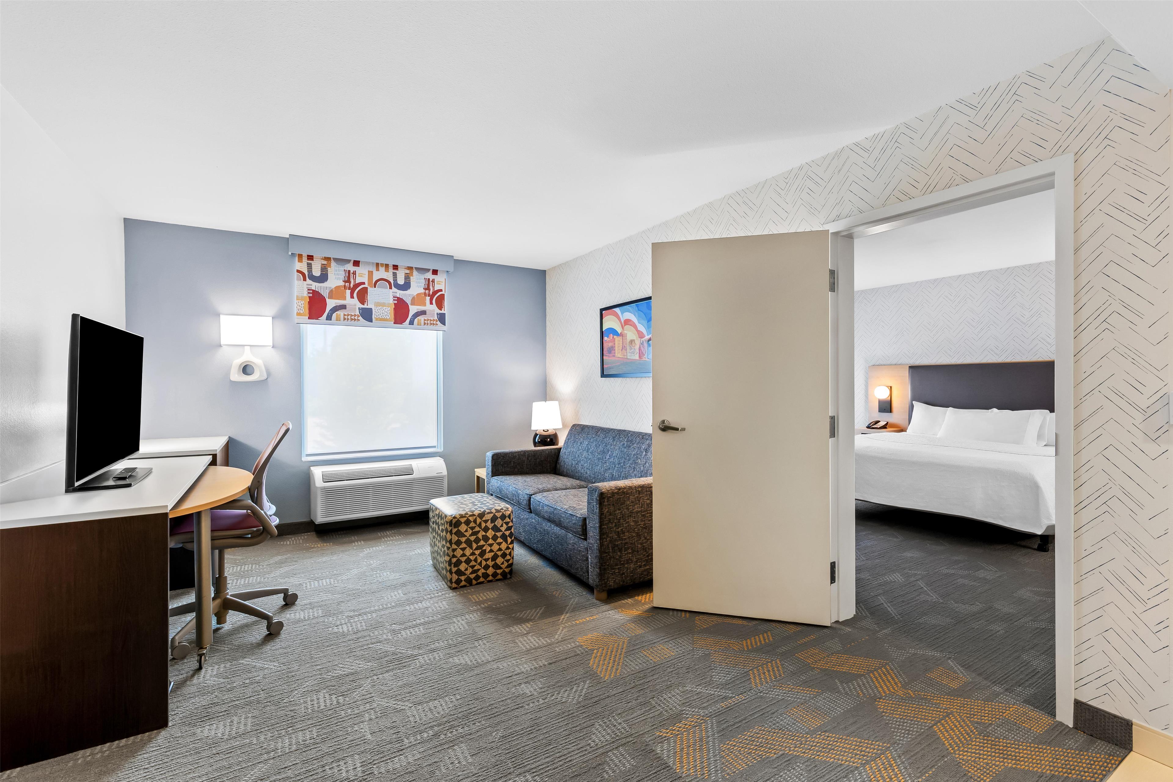 Home2 Suites By Hilton Youngstown - Tap to explore photos