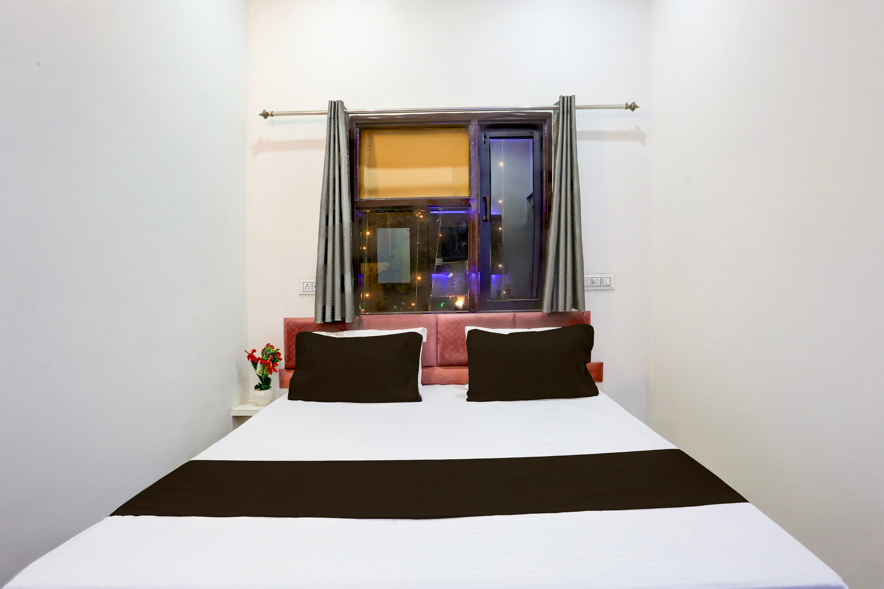 Hotel O Golden Cherry Inn - Tap to explore photos
