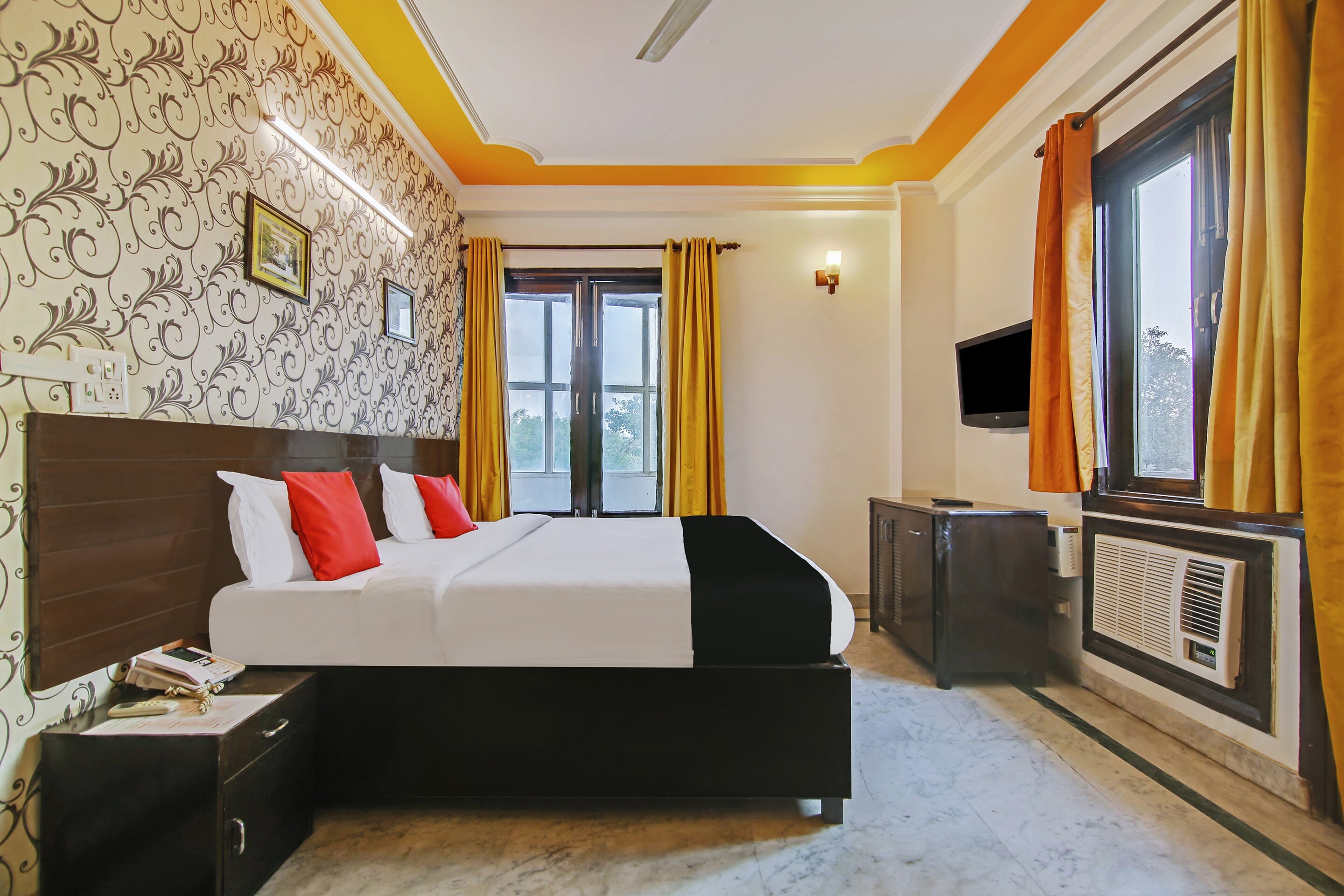 Capital O Tipsyy Near Aravali Biodiversity Park - Tap to explore photos