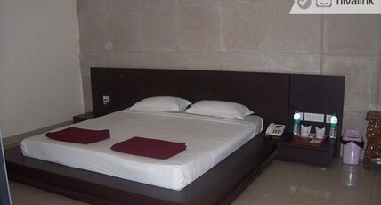 Landmarc Plaza Room Type - Deluxe Room