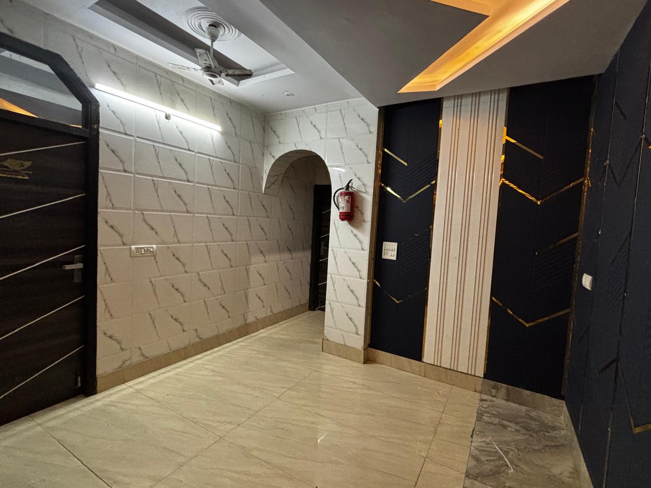 HOTEL AKASH CONTINENTAL - Tap to explore photos