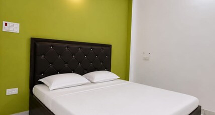 Hotel Eva Palace Room Type - Standard Room (Non AC)