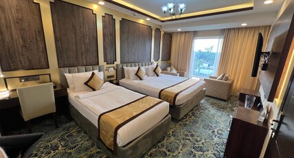GOLDEN RETREATS Room Type - SUITE ROOM