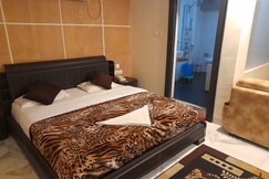 Hotel Poddar Regency