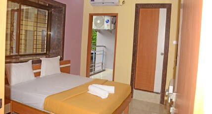 Hotel Tulsi Inn Room Type - Deluxe Double bed Non Ac Room