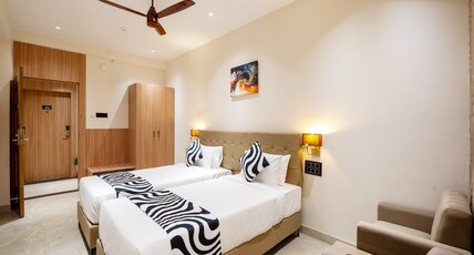 Palette Hotel Pune by CheckIn, MIDC Pimpri-Chinchwad Room Type - Deluxe Twin Bed Room