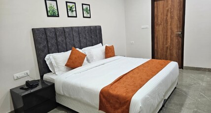 The Grand Mehandipur Room Type - DELUXE ROOM The Grand Mehandipur Room Type - DELUXE ROOM