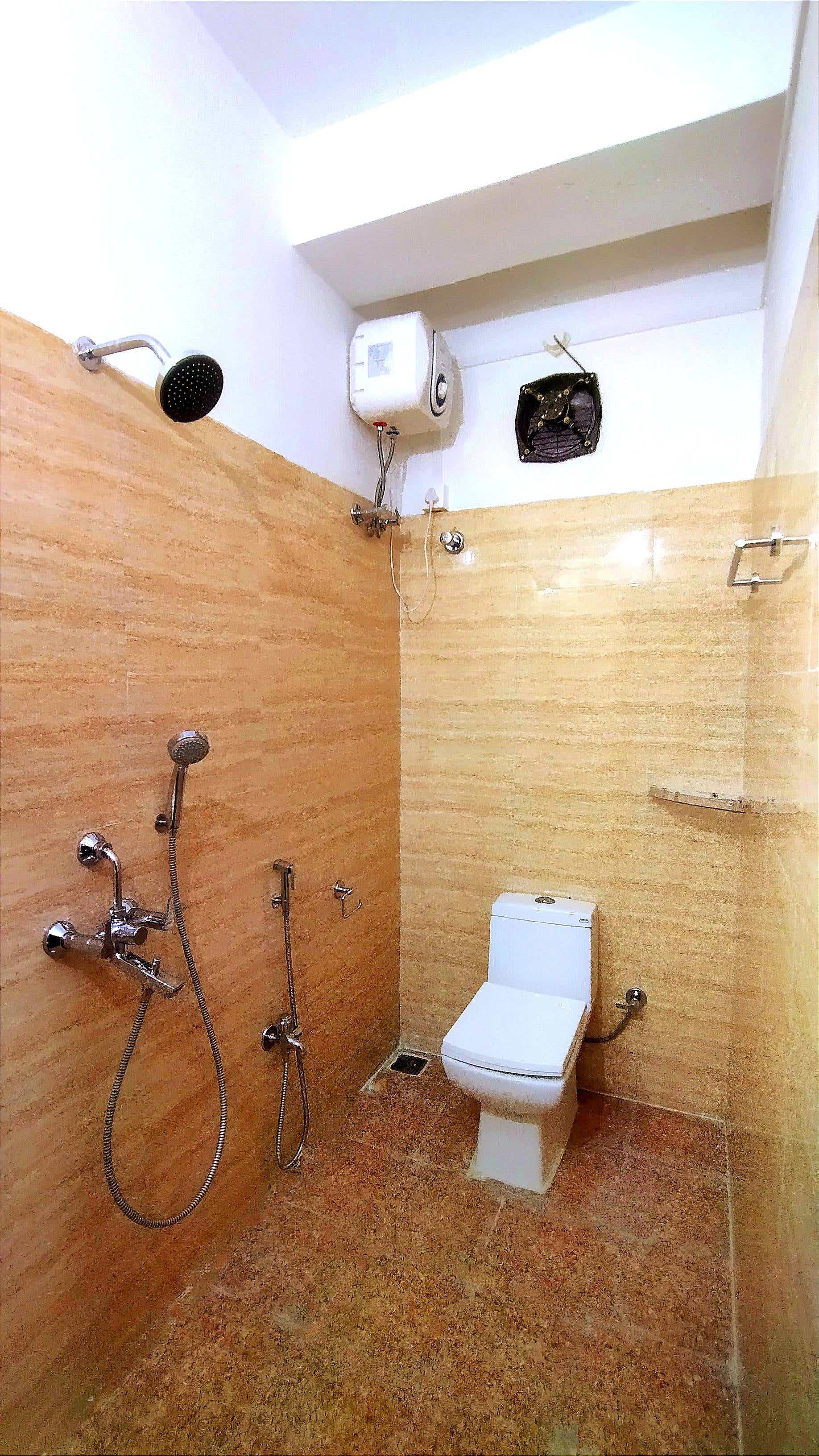Continental Homestay - Tap to explore photos