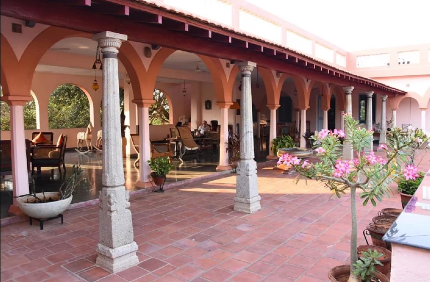 Main gallery