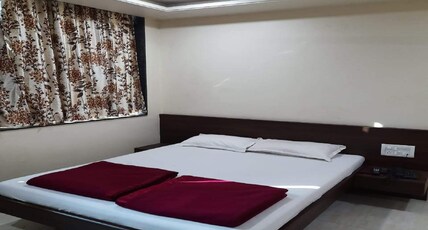 Hotel YUVRAJ Room Type - Standard Non Ac Room