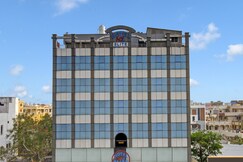 Super Townhouse Oak LB Nagar Ramoji