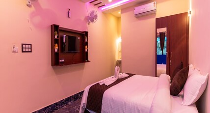 AURO BEACH RESORT Room Type - Deluxe Room