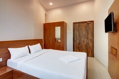 Hotel Nirvana Grace - Vile Parle