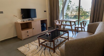 Aroohan Serenity Resort Room Type - Hornbill Suite with Balcony and River view