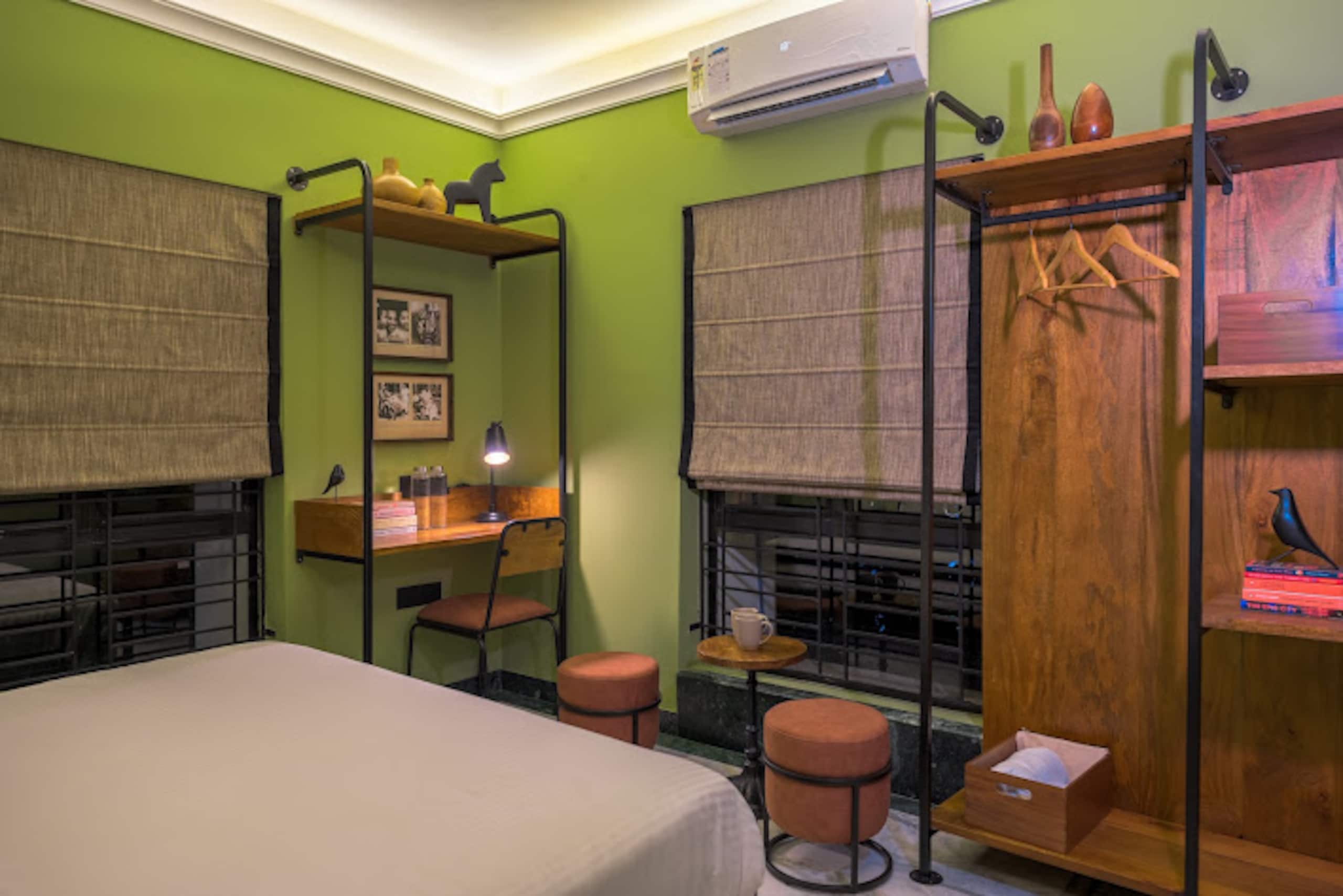 Calcutta Rooms Sen s Homestay - Tap to explore photos