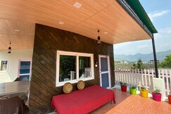 Olive Greens Mountain View Suite