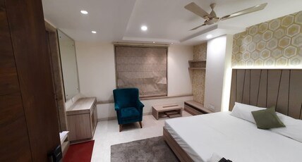 Hotel Avantika Room Type - CLASSIC ROOM