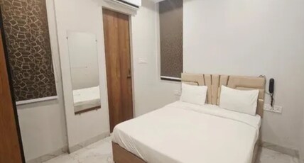 FabHotel Trivana Room Type - Premium Room