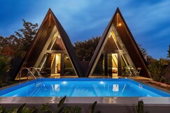The Dune Retreat by StayJade|Pool|Twin VIllas