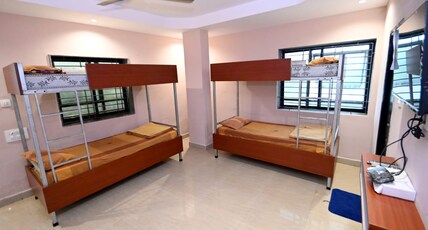 PRARTHANA RESIDENCY Room Type - 10 Bed Group Stay AC Dormitory Room