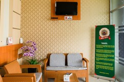 Hotel O Mandiri Guest House Syariah