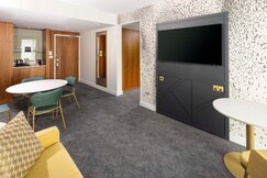 DoubleTree by Hilton Hotel Leeds City Centre