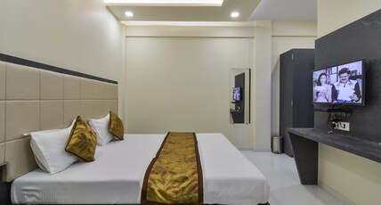 Hotel Aroma Room Type - Suite Room