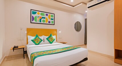 Treebo De Alphabet Kondapur Room Type - Standard Room