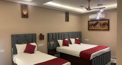 AMBAL MANSION Room Type - Executive Triple AC Room