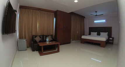 Hotel Mourya Inn Room Type - Suite Room