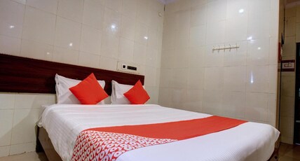 Hotel Nathan lodge Room Type - AC Double bed Hotel Nathan lodge Room Type - AC Double bed