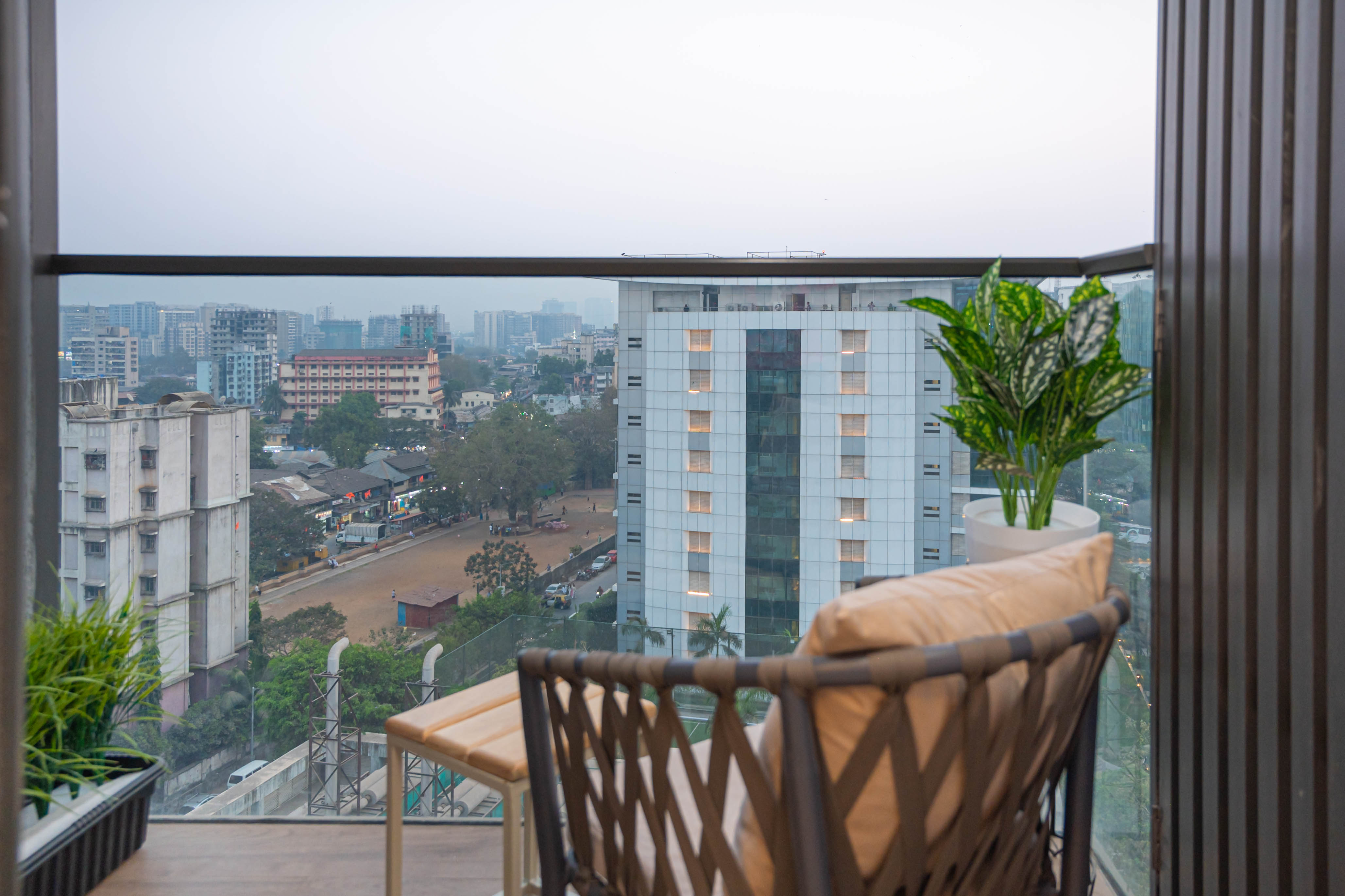 Z Bliss Suites, BKC - Tap to explore photos