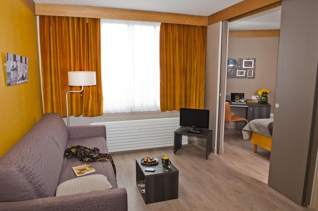 Aparthotel Adagio Paris XV - Tap to explore photos