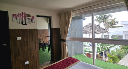 The Cabana Beach Front Rooms Room Type - Pool & Sea View Suite - First Floor