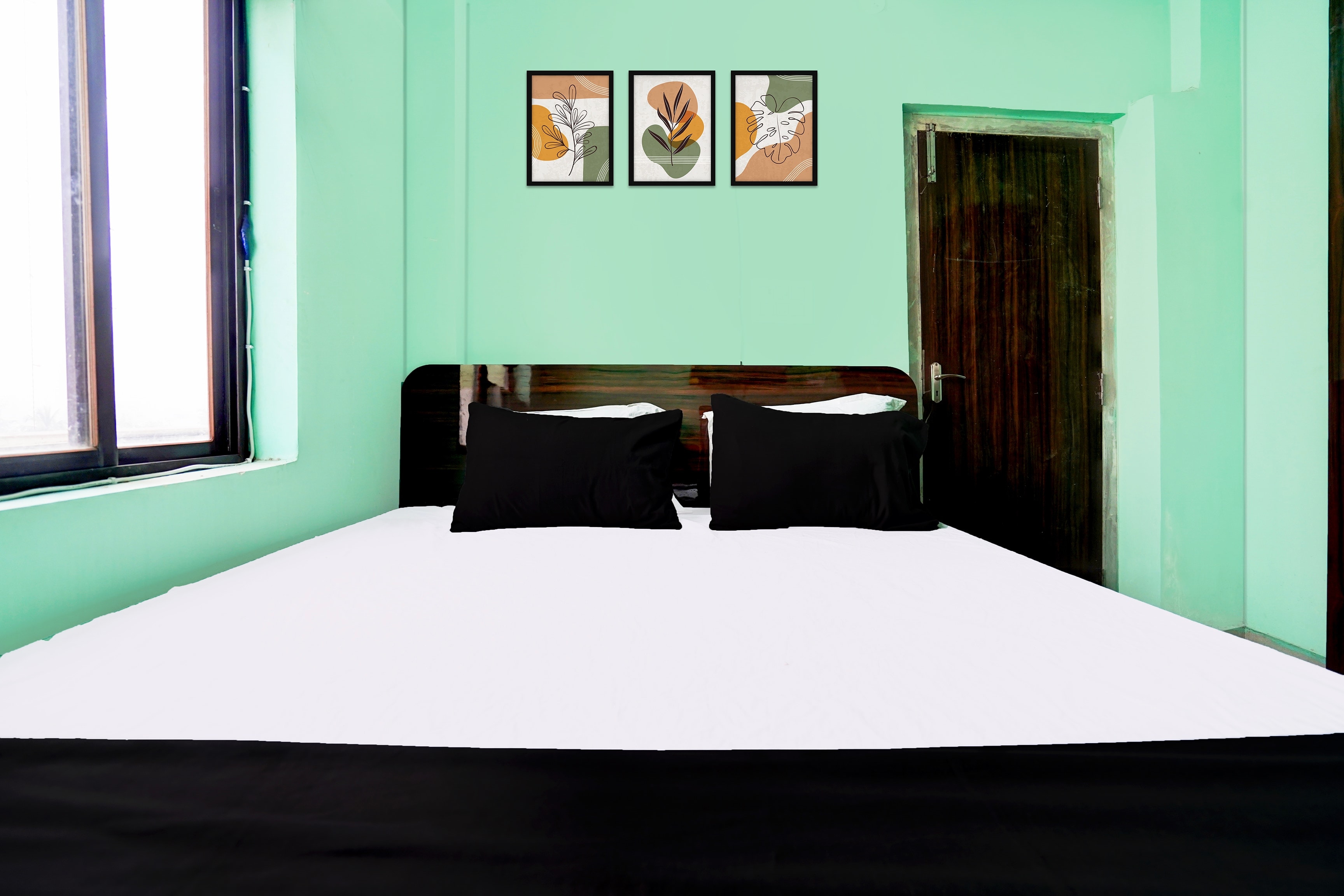 Super Hotel O Bhagwanpur Chowk Muzaffarpur - Tap to explore photos