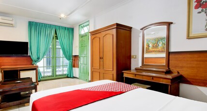 Hotel O Gurita Room Type - Suite Twin Indonesia