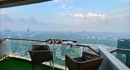 high skyy inn stay at supernova half day Room Type - high skyy inn stay at supernova half day
