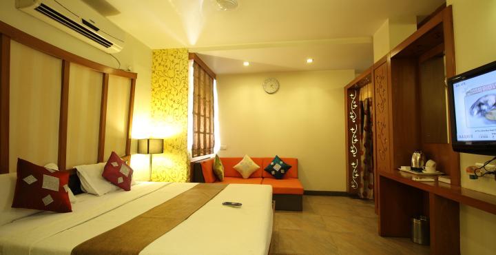 Hotel Meera - Tap to explore photos