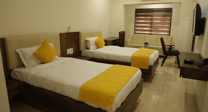 Hotel  Balaji Palace Room Type - Standard Two Single Beds Room