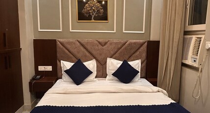 Hotel Mahadev Palace Room Type - Deluxe Room | Ideal for 2 Guests