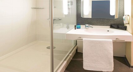 ibis Saint Dizier Room Type - Standard Room with 1 double bed