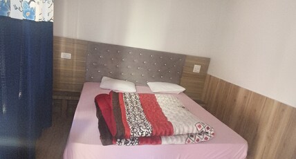 Hotel Yamuna Palace Room Type - Double Bed Normal Room