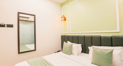 Hotel Cattleya near Mumbai International Airport Room Type - Standard Room