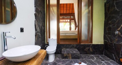 Nayaka Living Ubud Room Type - Deluxe Room with Garden View Nayaka Living Ubud Room Type - Deluxe Room with Garden View