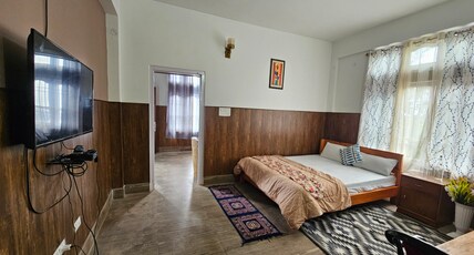 Altitude 10k Tawang Room Type - Deluxe Double room 