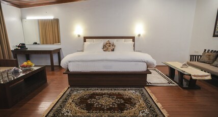 Glenmore 7 Room Type - Deluxe Room
