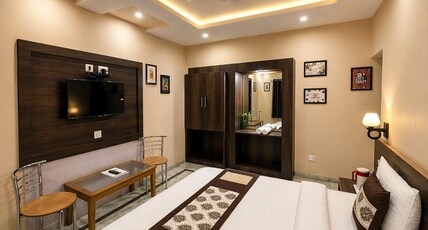 Shelter The Homestay Room Type - Deluxe Non AC Room (No View)